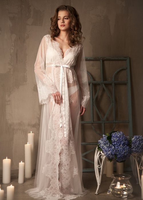 Будуарное платье невесты из кружева - от 10 000 руб.